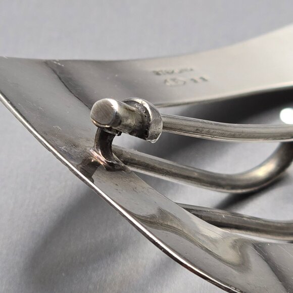 Art Deco Sterling Silver Buckle Brooch 2" Engine Turned 21.79g Signed LF 23 - Picture 6 of 9